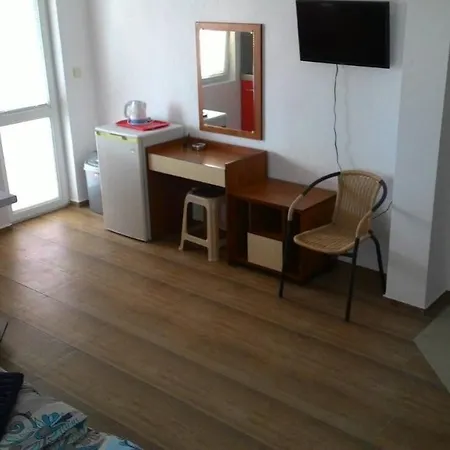 мила 2 * Primorsko