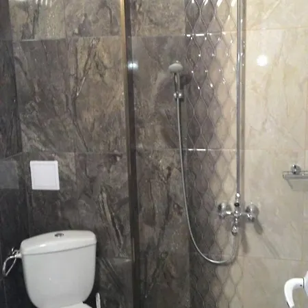 мила 2 Guest house